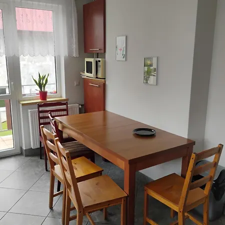 U Ewy ليمانوفا